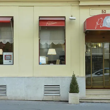 Hotel Poussin Paris
