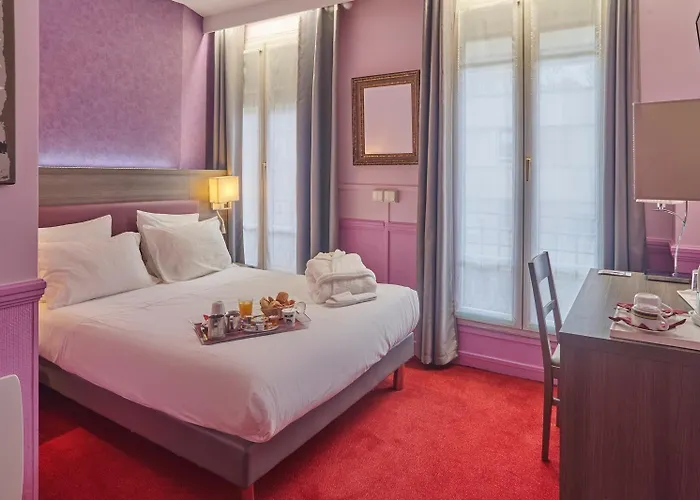 Hotel Poussin Paříž