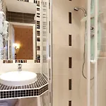Hotel Poussin