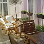 Hotel Poussin 3*