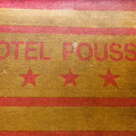 Poussin Otel 3*