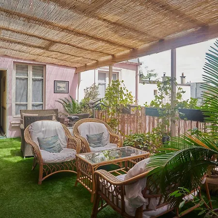 Hotel Poussin Parigi