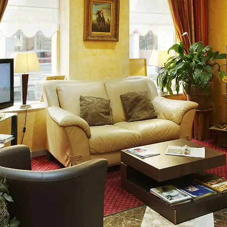 Poussin Hotel Parigi