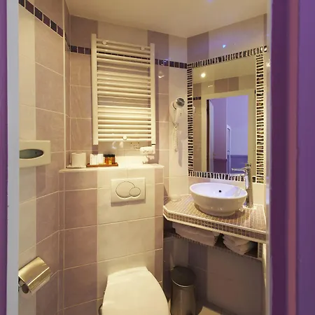 Poussin Hotel Parigi